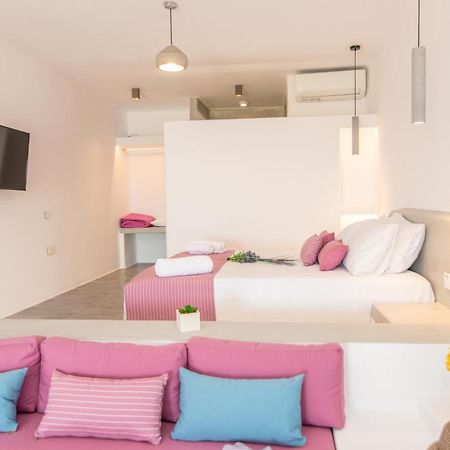 Parathyro Sto Aigaio 2 - Small Suites Tinos Номер фото