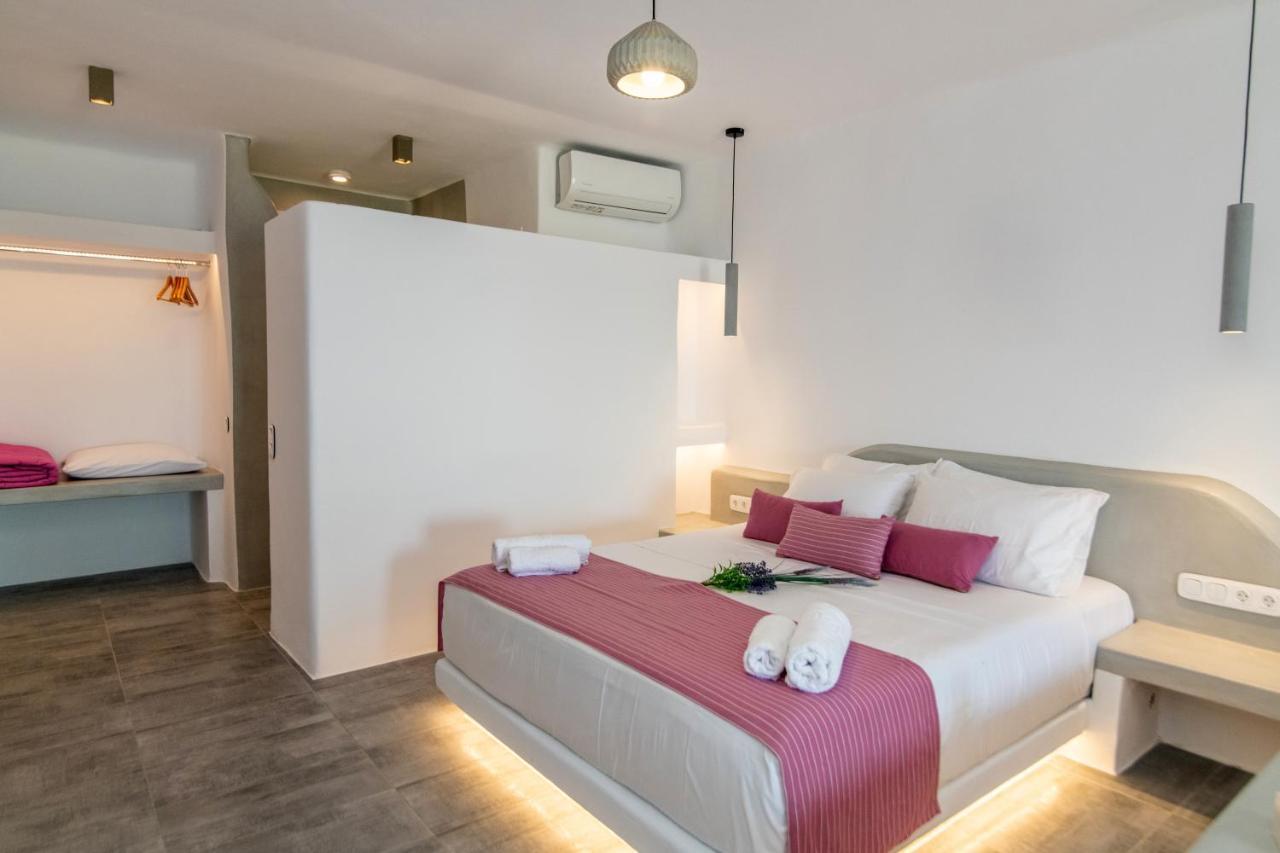 Parathyro Sto Aigaio 2 - Small Suites Tinos Екстер'єр фото