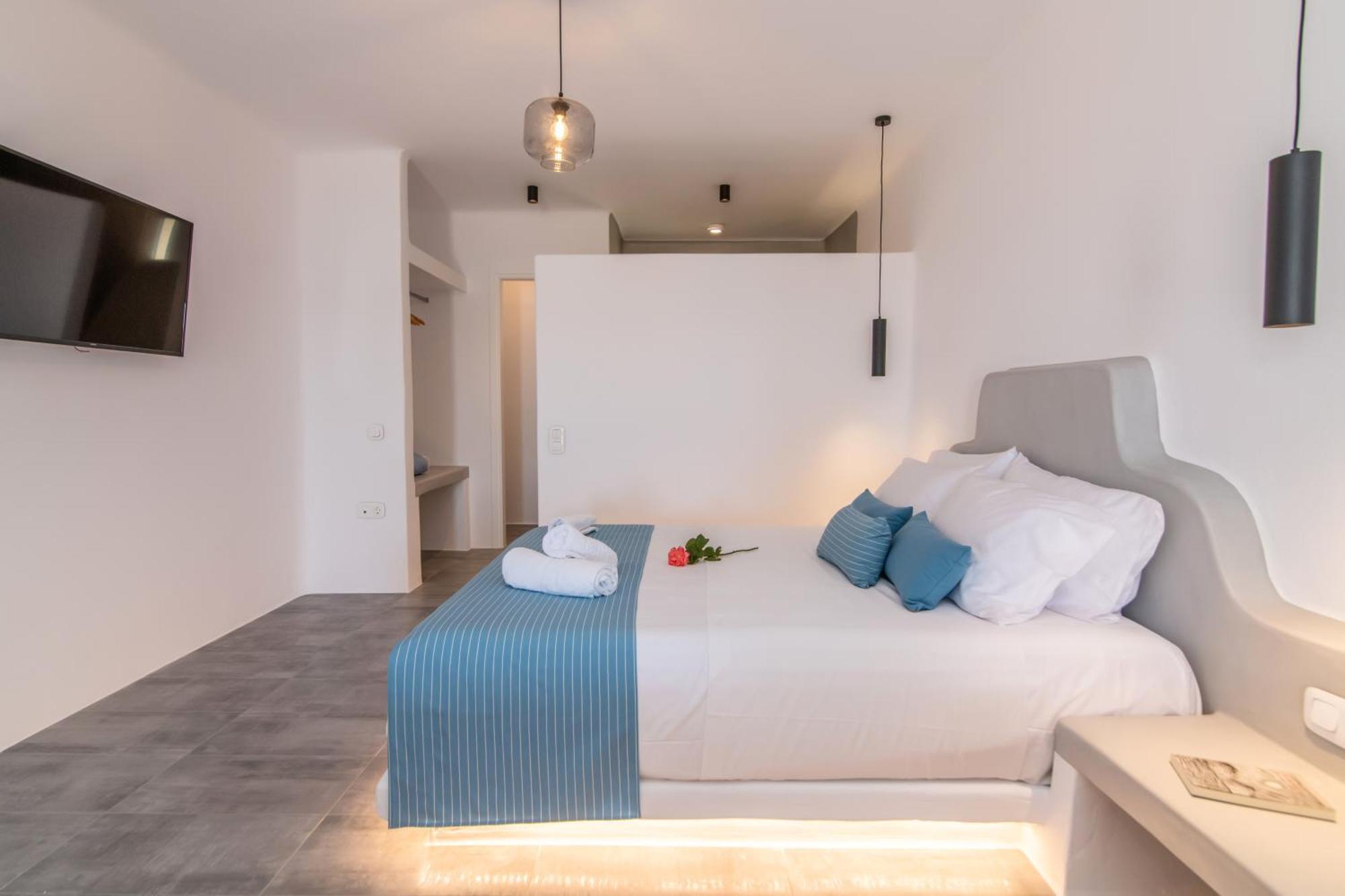 Parathyro Sto Aigaio 2 - Small Suites Tinos Номер фото