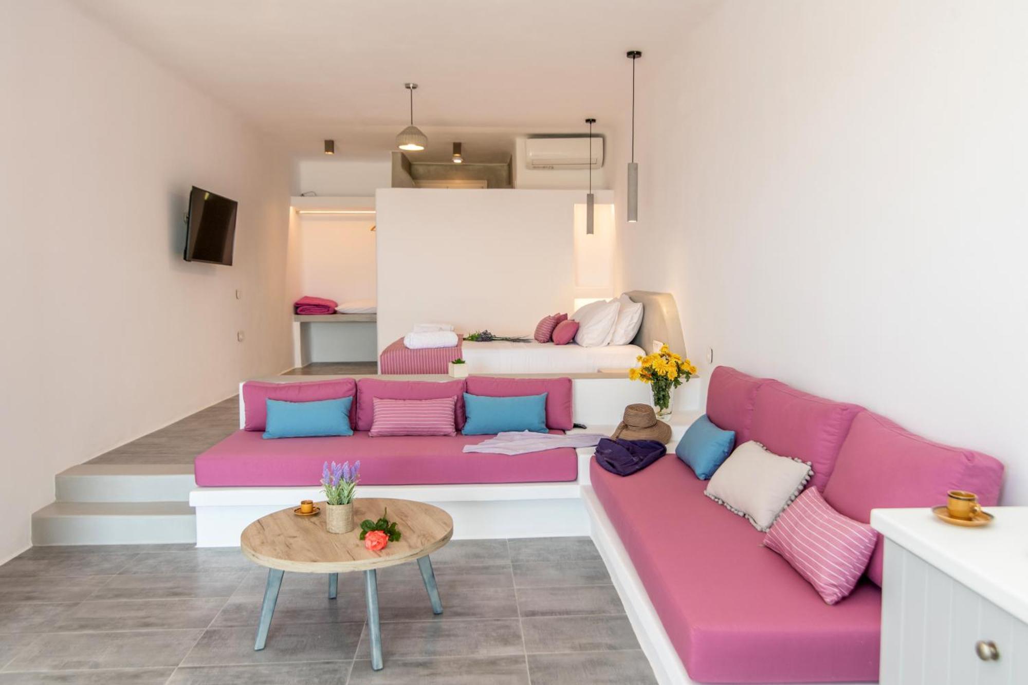 Parathyro Sto Aigaio 2 - Small Suites Tinos Номер фото