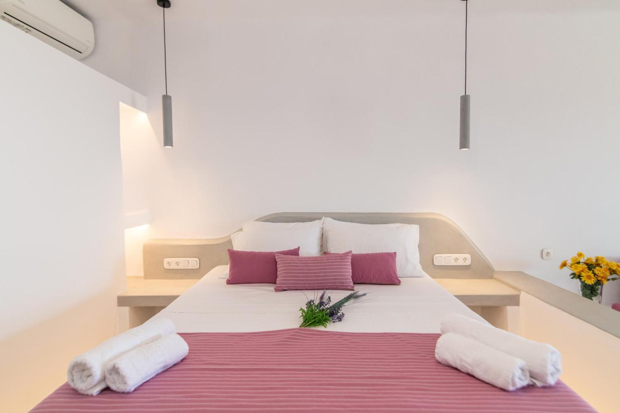 Parathyro Sto Aigaio 2 - Small Suites Tinos Номер фото