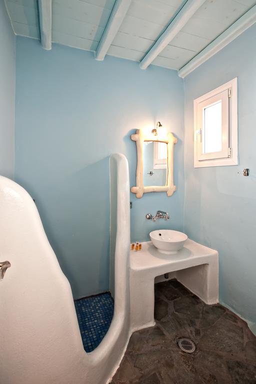 Parathyro Sto Aigaio 2 - Small Suites Tinos Номер фото