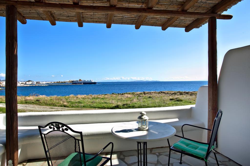 Parathyro Sto Aigaio 2 - Small Suites Tinos Номер фото